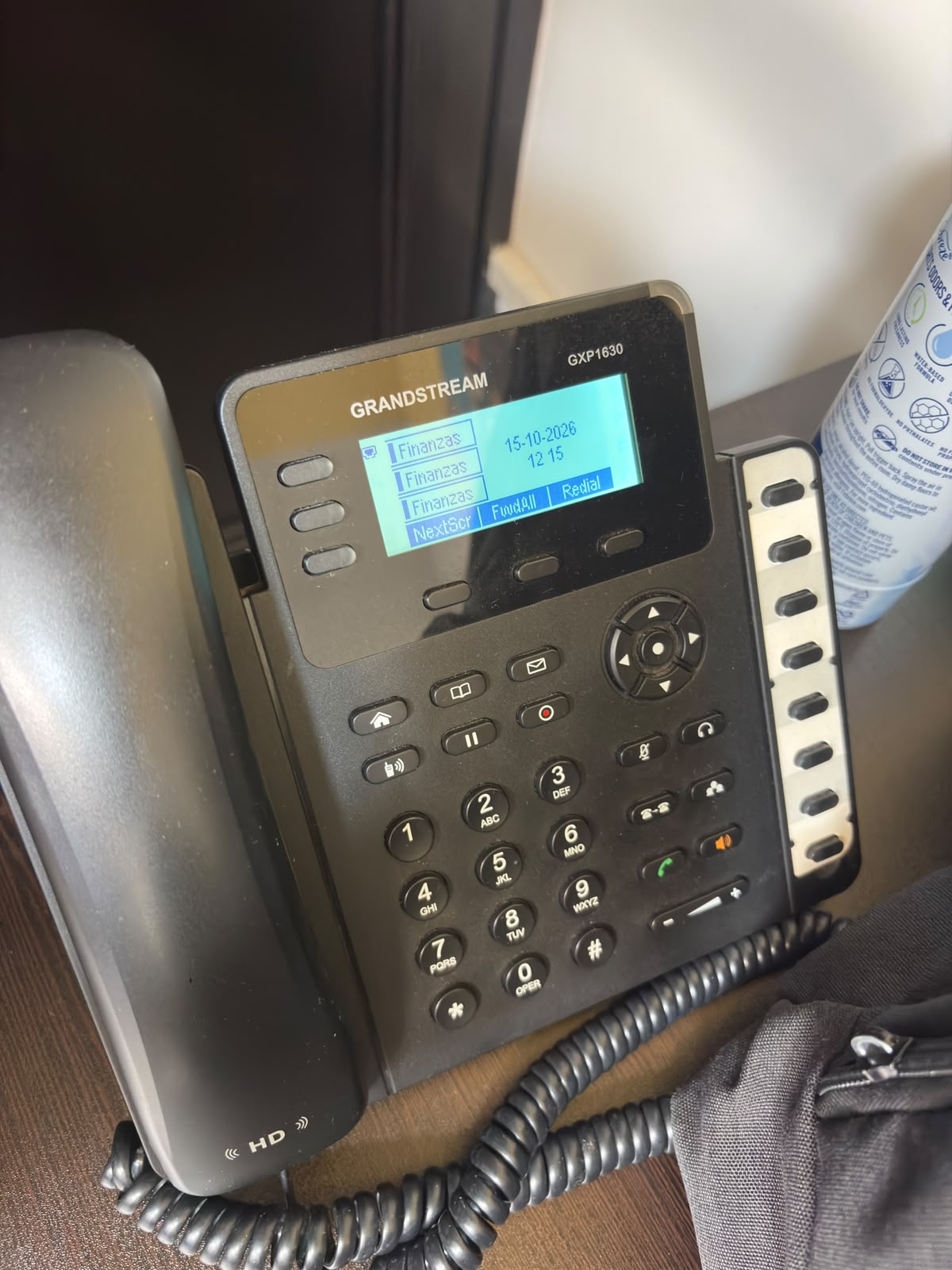 Teléfono IP (ejemplo)